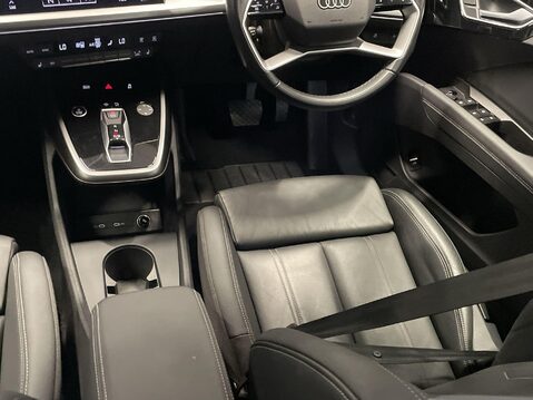 Audi Q4 40 Sport SUV 5dr Electric Auto 82kWh (204 ps) Cruise Control - DAB Radio 15
