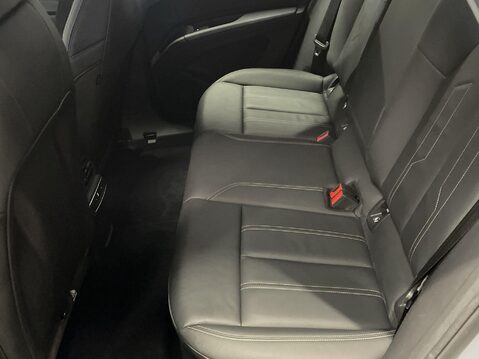 Audi Q4 40 Sport SUV 5dr Electric Auto 82kWh (204 ps) Cruise Control - DAB Radio 18