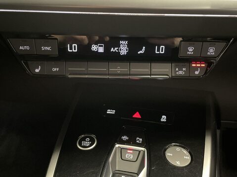 Audi Q4 40 Sport SUV 5dr Electric Auto 82kWh (204 ps) Cruise Control - DAB Radio 28
