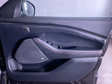 Ford Mustang Mach-E Extended Range 91kWh SUV 5dr Electric Automatic AWD (351 ps) Cruise Contro 27