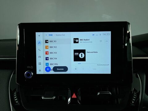 Toyota Corolla 1.8 VVT-h GPF Icon Tech Touring Sports 5dr Petrol Hybrid CVT Euro 6 (s/s) ( 30