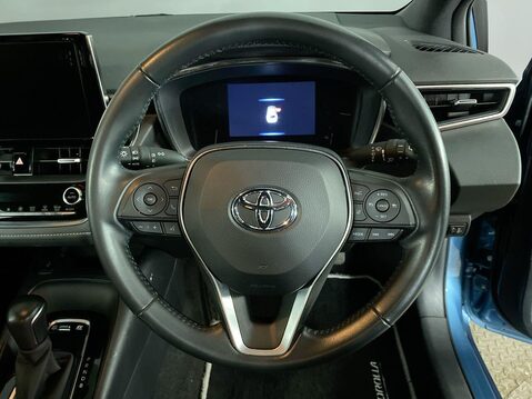 Toyota Corolla 1.8 VVT-h GPF Icon Tech Touring Sports 5dr Petrol Hybrid CVT Euro 6 (s/s) ( 16
