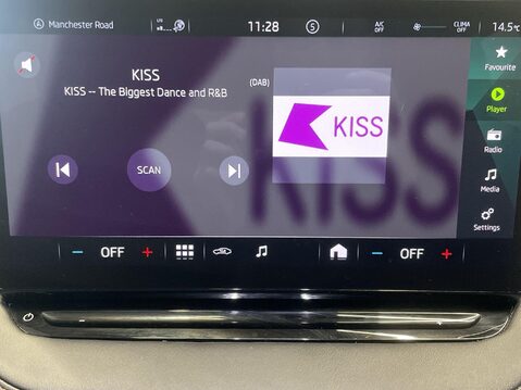 Skoda Enyaq 62kWh 60 SUV 5dr Electric Auto (DC120kW) (179 ps) Parking Sensors - One Own 26