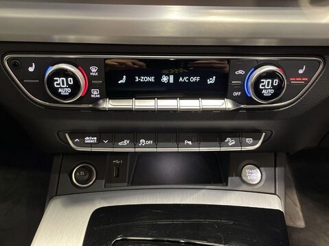 Audi Q5 2.0 TFSIe 50 S line Sportback 5dr Petrol Plug-in Hybrid S Tronic quattro Eu 28