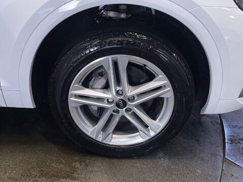 Audi Q5 2.0 TFSIe 50 S line Sportback 5dr Petrol Plug-in Hybrid S Tronic quattro Eu 12