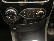 Renault Clio 0.9 TCe GT Line Hatchback 5dr Petrol Manual Euro 6 (s/s) (90 ps) Cruise Co 27