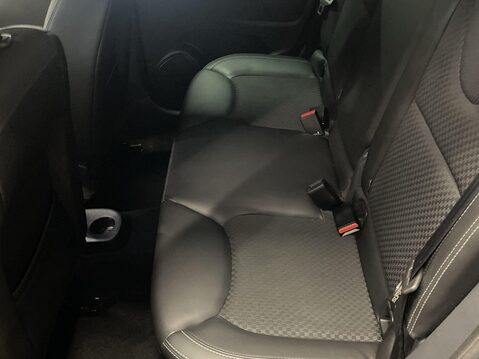 Renault Clio 0.9 TCe GT Line Hatchback 5dr Petrol Manual Euro 6 (s/s) (90 ps) Cruise Co 18