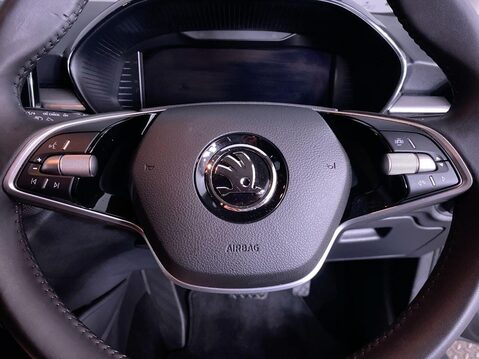 Skoda Fabia 1.0 TSI Design Edition Hatchback 5dr Petrol DSG Euro 6 (s/s) (116 ps) Bluet 22