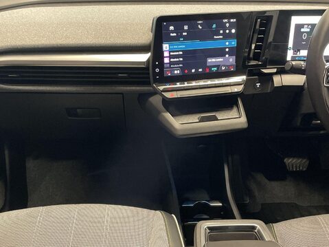 Renault Megane E-Tech 60kWh techno+ Hatchback 5dr Electric Auto (optimum charge) (220 ps) Cruise 16