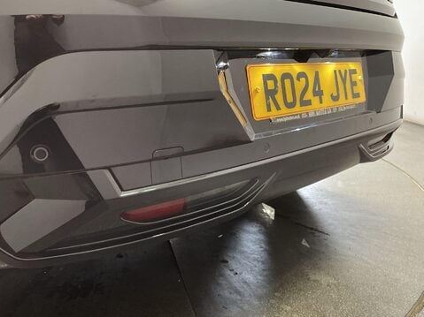 Renault Megane E-Tech 60kWh techno+ Hatchback 5dr Electric Auto (optimum charge) (220 ps) Cruise 14