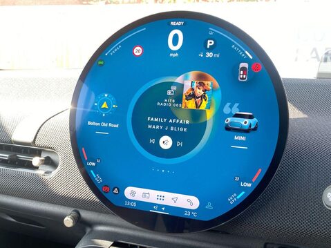 Mini Cooper SE 54.2kWh Classic Hatchback 3dr Electric Auto (218 ps) Cruise Control - D 23