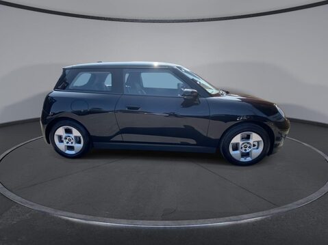 Mini Cooper SE 54.2kWh Classic Hatchback 3dr Electric Auto (218 ps) Cruise Control - D 26