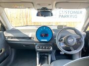 Mini Cooper SE 54.2kWh Classic Hatchback 3dr Electric Auto (218 ps) Cruise Control - D 9