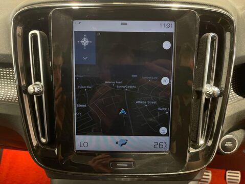 Volvo XC40 1.5 T3 R-Design SUV 5dr Petrol Manual Euro 6 (s/s) (156 ps) Cruise - Sat Na 11