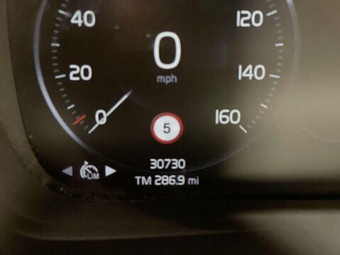 Volvo XC40 1.5 T3 R-Design SUV 5dr Petrol Manual Euro 6 (s/s) (156 ps) Cruise - Sat Na 2