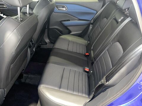 Nissan Qashqai 1.3 DIG-T MHEV Tekna SUV 5dr Petrol Hybrid XTRON Euro 6 (s/s) (158 ps) Leat 19