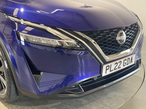 Nissan Qashqai 1.3 DIG-T MHEV Tekna SUV 5dr Petrol Hybrid XTRON Euro 6 (s/s) (158 ps) Leat 10