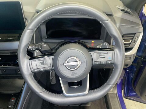 Nissan Qashqai 1.3 DIG-T MHEV Tekna SUV 5dr Petrol Hybrid XTRON Euro 6 (s/s) (158 ps) Leat 22