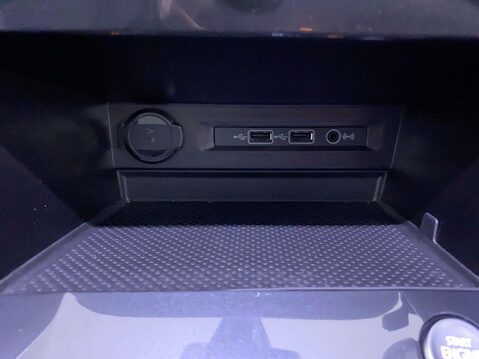 Volkswagen Tiguan 2.0 TDI R-Line Tech SUV 5dr Diesel DSG Euro 6 (s/s) (150 ps) Cruise Contro 31