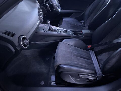 Audi TT 2.0 TFSI 40 Sport Coupe 3dr Petrol S Tronic Euro 6 (s/s) (197 ps) Cruise C 17