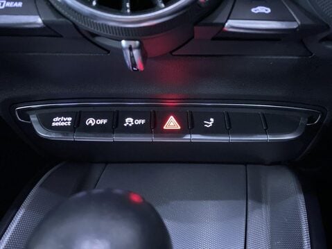 Audi TT 2.0 TFSI 40 Sport Coupe 3dr Petrol S Tronic Euro 6 (s/s) (197 ps) Cruise C 32