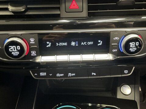 Audi A5 2.0 TFSI 40 Black Edition Coupe 2dr Petrol S Tronic Euro 6 (s/s) (204 ps) A 28