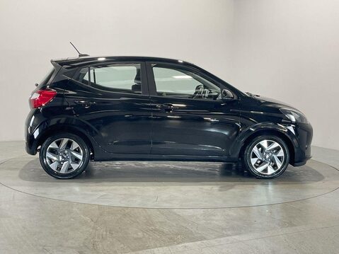 Hyundai i10 1.0 Advance Hatchback 5dr Petrol Manual Euro 6 (s/s) (67 ps) Cruise Contro 9