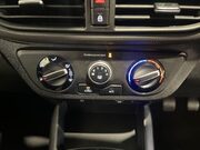 Hyundai i10 1.0 Advance Hatchback 5dr Petrol Manual Euro 6 (s/s) (67 ps) Cruise Contro 25