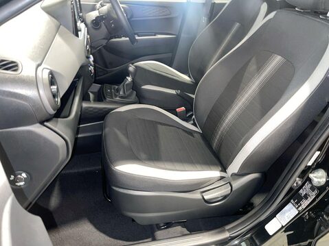 Hyundai i10 1.0 Advance Hatchback 5dr Petrol Manual Euro 6 (s/s) (67 ps) Cruise Contro 16