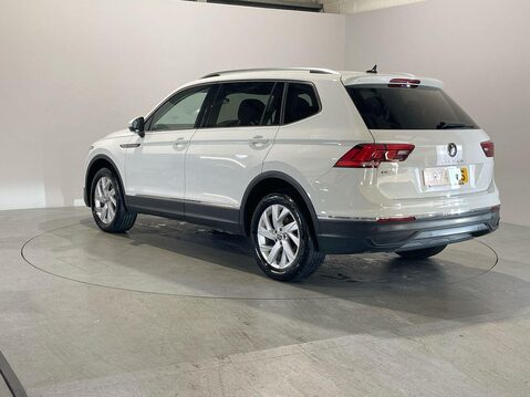 Volkswagen Tiguan Allspace 1.5 TSI Life SUV 5dr Petrol DSG Euro 6 (s/s) (150 ps) Air Con - Alloys Whee 6