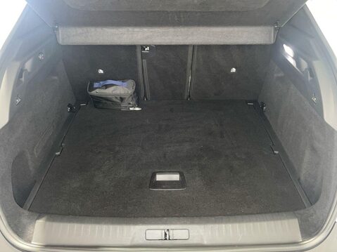 Peugeot 3008 73kWh Allure SUV 5dr Electric Auto (210 ps) Sat Nav 11