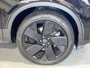 Volvo XC40 2.0 B4 MHEV Plus Black Edition SUV 5dr Petrol Hybrid DCT Auto Euro 6 (s/s) 9