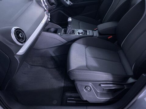 Audi Q2 1.0 TFSI 30 Sport SUV 5dr Petrol Manual Euro 6 (s/s) (110 ps) Alloy Wheels 17