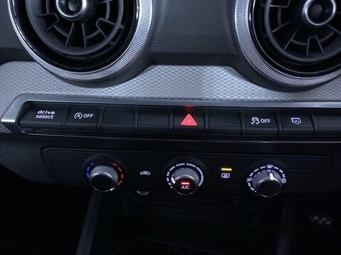 Audi Q2 1.0 TFSI 30 Sport SUV 5dr Petrol Manual Euro 6 (s/s) (110 ps) Alloy Wheels 32