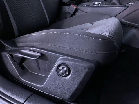 Audi Q2 1.0 TFSI 30 Sport SUV 5dr Petrol Manual Euro 6 (s/s) (110 ps) Alloy Wheels 26