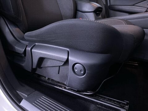 Nissan Qashqai 1.3 DIG-T MHEV N-Connecta SUV 5dr Petrol Hybrid Manual Euro 6 (s/s) (140 ps 26