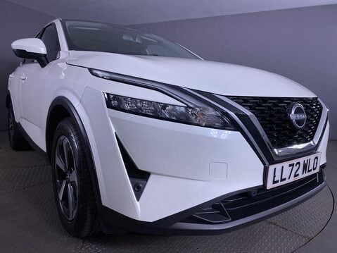 Nissan Qashqai 1.3 DIG-T MHEV N-Connecta SUV 5dr Petrol Hybrid Manual Euro 6 (s/s) (140 ps 11