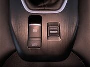 Nissan Qashqai 1.3 DIG-T MHEV N-Connecta SUV 5dr Petrol Hybrid Manual Euro 6 (s/s) (140 ps 29