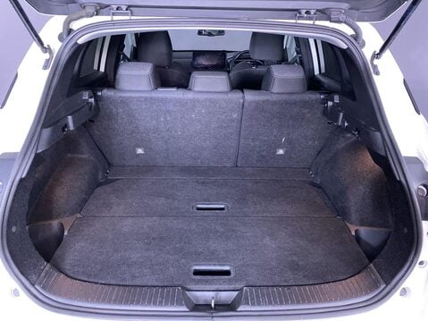 Nissan Qashqai 1.3 DIG-T MHEV N-Connecta SUV 5dr Petrol Hybrid Manual Euro 6 (s/s) (140 ps 13