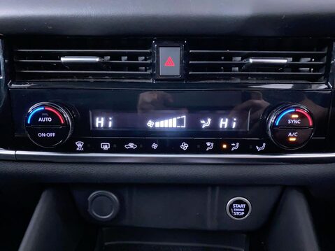 Nissan Qashqai 1.3 DIG-T MHEV N-Connecta SUV 5dr Petrol Hybrid Manual Euro 6 (s/s) (140 ps 31