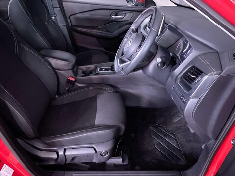 Nissan Qashqai 1.5 h e-POWER Acenta Premium SUV 5dr Petrol Hybrid Auto Euro 6 (s/s) (190 p 15