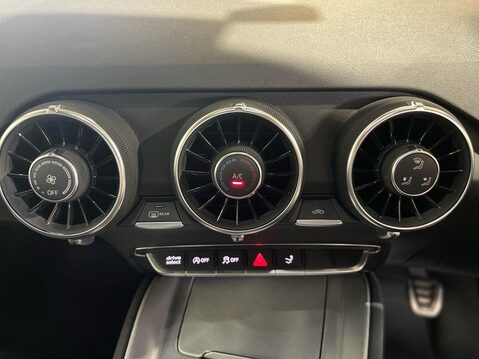 Audi TT 2.0 TFSI 45 Sport Coupe 3dr Petrol Manual Euro 6 (s/s) (245 ps) Alloys - Bl 27