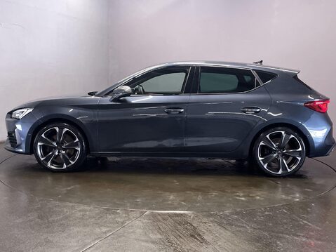 Cupra Leon 1.4 eHybrid 12.8kWh VZ2 Hatchback 5dr Petrol Plug-in Hybrid DSG Euro 6 (s/s 5