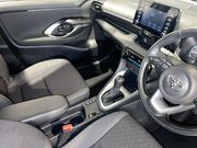 Toyota Yaris 1.5 VVT-h Icon Hatchback 5dr Petrol Hybrid E-CVT Euro 6 (s/s) (116 ps) Cru 15