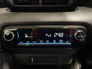 Toyota Yaris 1.5 VVT-h Icon Hatchback 5dr Petrol Hybrid E-CVT Euro 6 (s/s) (116 ps) Cru 25