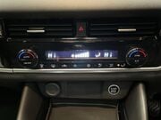 Nissan Qashqai 1.3 DIG-T MHEV N-Connecta SUV 5dr Petrol Hybrid Manual Euro 6 (s/s) (140 ps 28