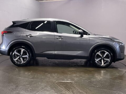 Nissan Qashqai 1.3 DIG-T MHEV N-Connecta SUV 5dr Petrol Hybrid Manual Euro 6 (s/s) (140 ps 9