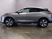 Nissan Qashqai 1.3 DIG-T MHEV N-Connecta SUV 5dr Petrol Hybrid Manual Euro 6 (s/s) (140 ps 5