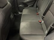 Nissan Qashqai 1.3 DIG-T MHEV N-Connecta SUV 5dr Petrol Hybrid Manual Euro 6 (s/s) (140 ps 19