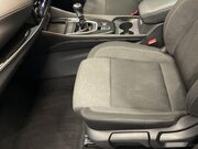 Nissan Qashqai 1.3 DIG-T MHEV N-Connecta SUV 5dr Petrol Hybrid Manual Euro 6 (s/s) (140 ps 17